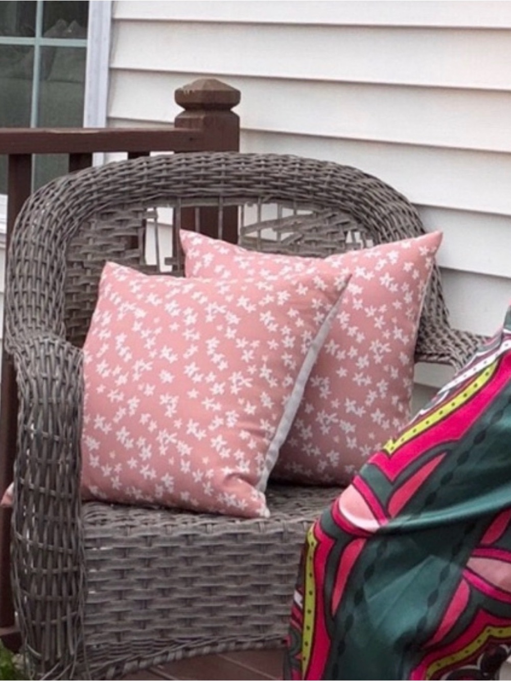 Decorative Pink Floral Throw Pillow Set OUTDOOR waterproof set